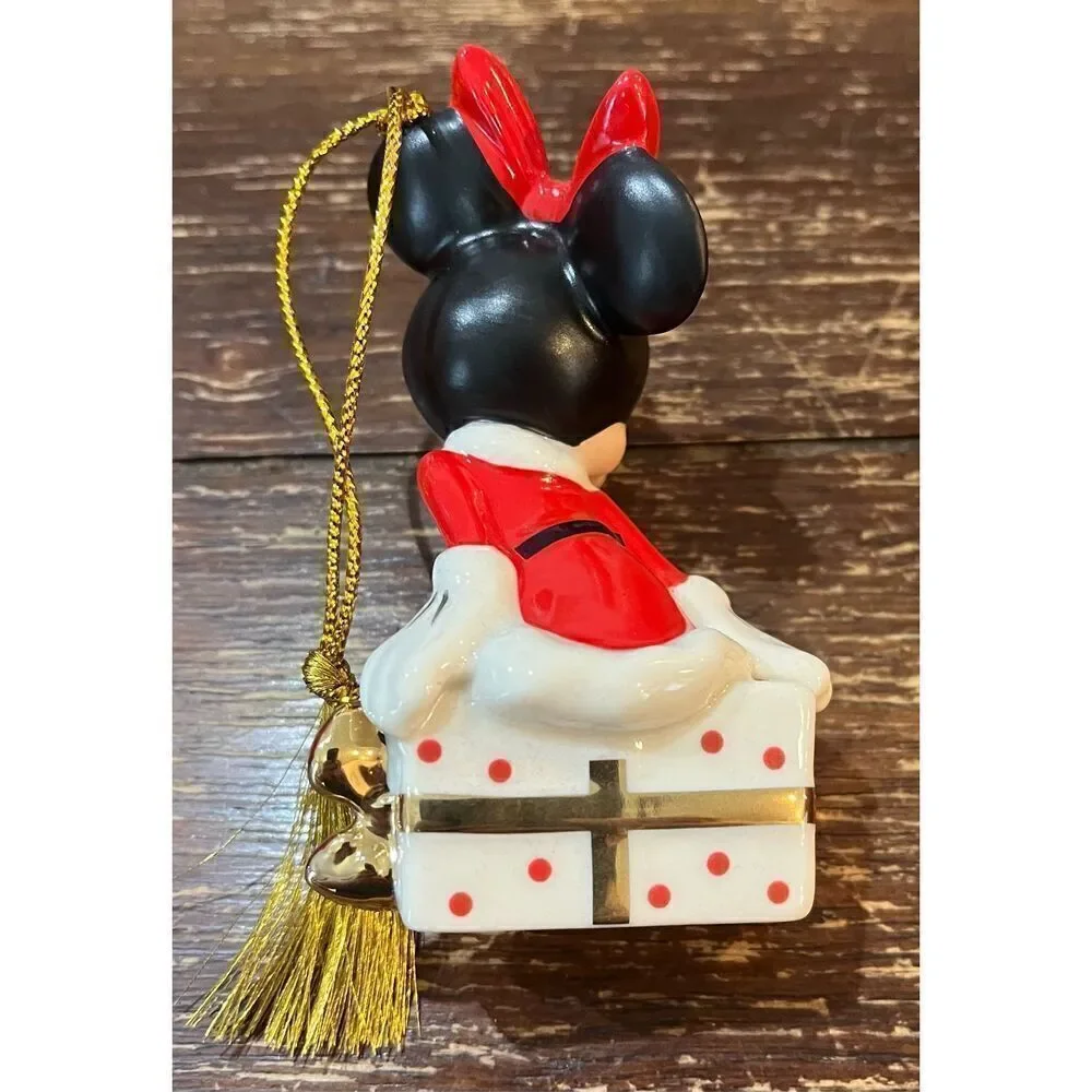 Lenox 895792 2024 Minnie Mouse Sitting On A Gift Ornament, Christmas